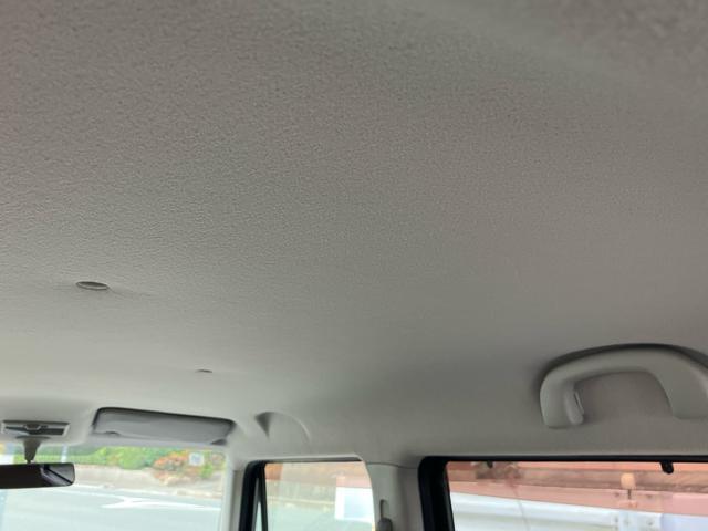 0602305A30251031W00214.jpg