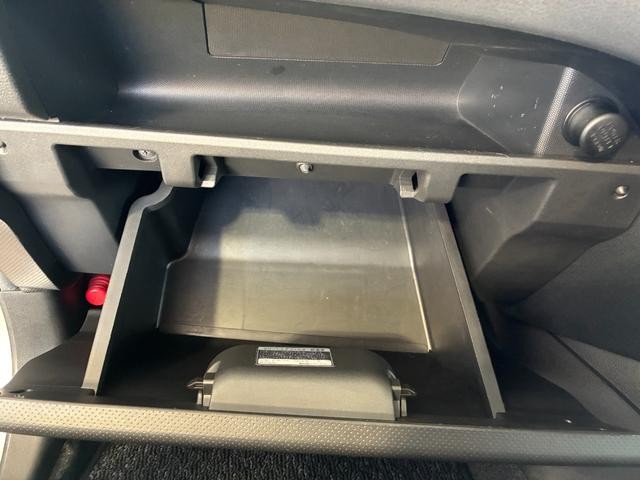 0803177A30261026W00109.jpg