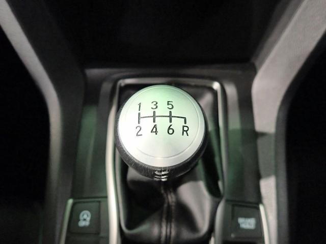 0201190A30260918W00215.jpg