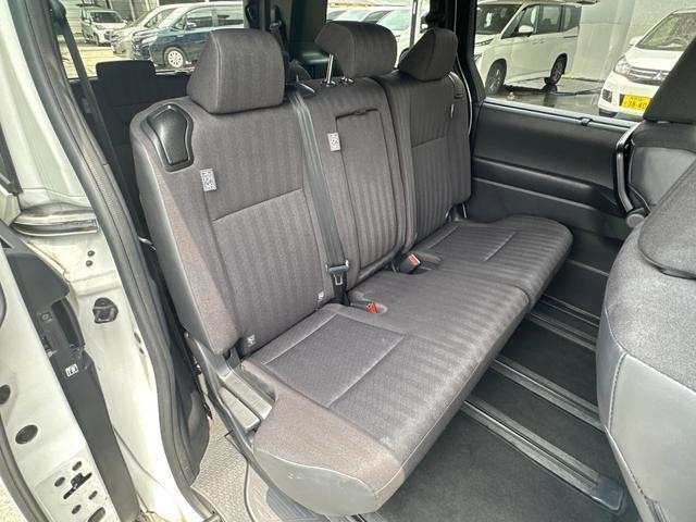 25030272_carP_l_8.jpg