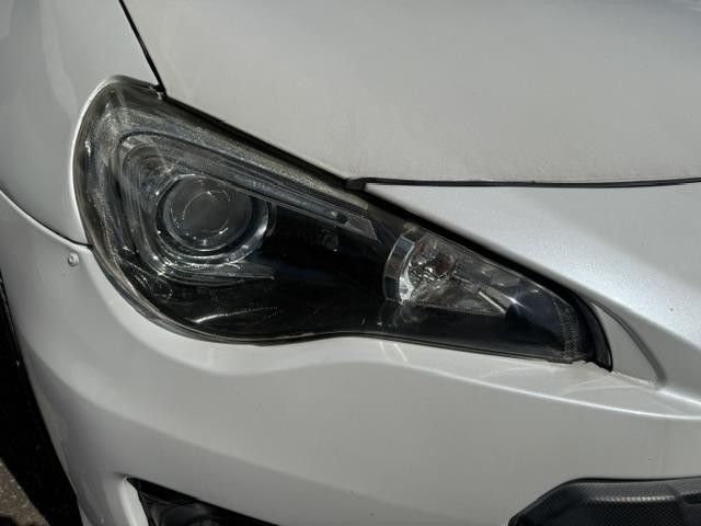 1201129A30260930W00103.jpg
