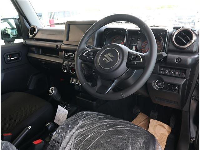 0204126A30260520W00102.jpg