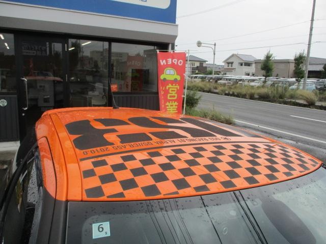 0208699A30260718W00116.jpg