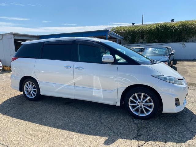 26833086_carP_l_4.jpg