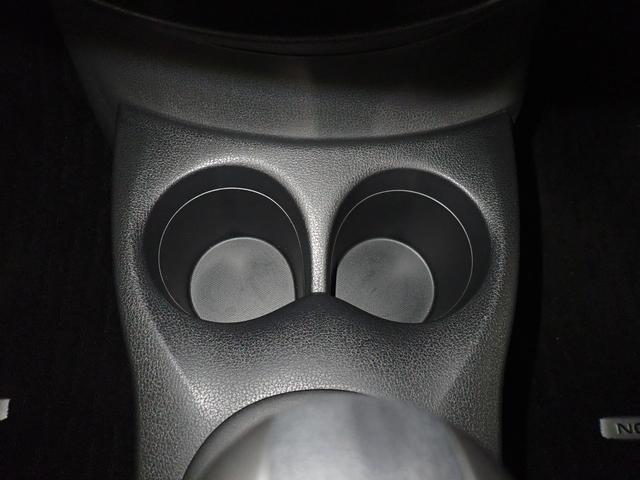 0203825A30260704W00118.jpg