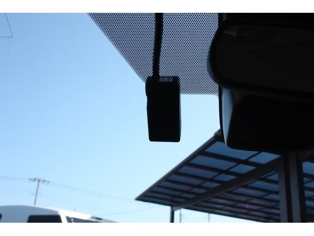 0403662A30260810W00114.jpg