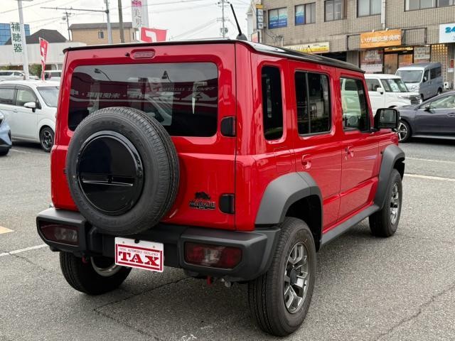 26672499_carP_l_3.jpg