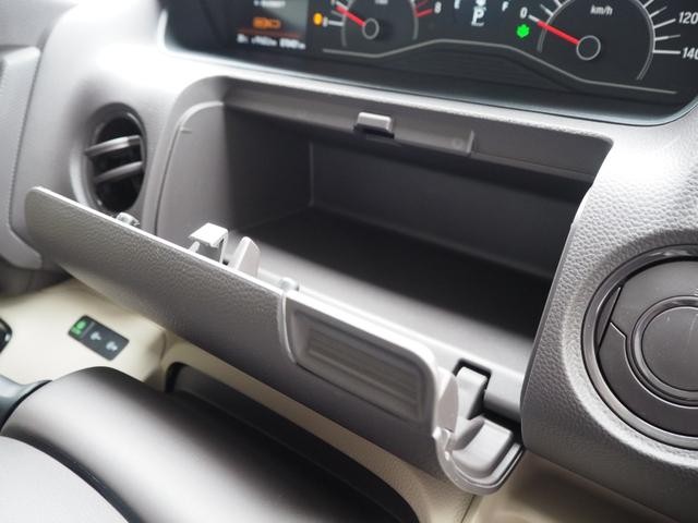 1201125A30261025W00216.jpg