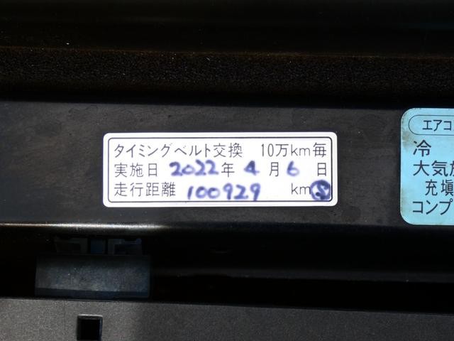 0530211A30261006W00119.jpg