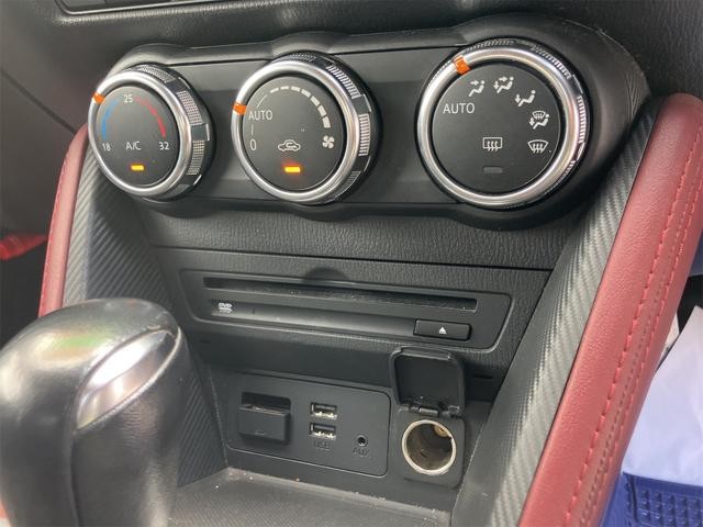0902299A30260908W00207.jpg