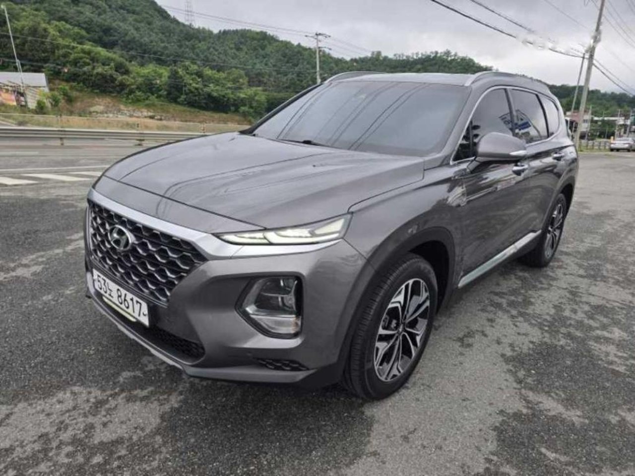 2019 Hyundai Santa, photo 1 of 1