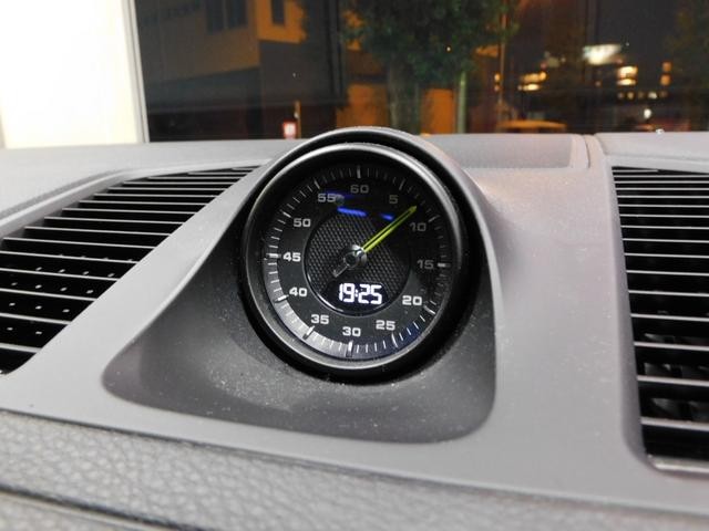 0500520A30260930W00112.jpg