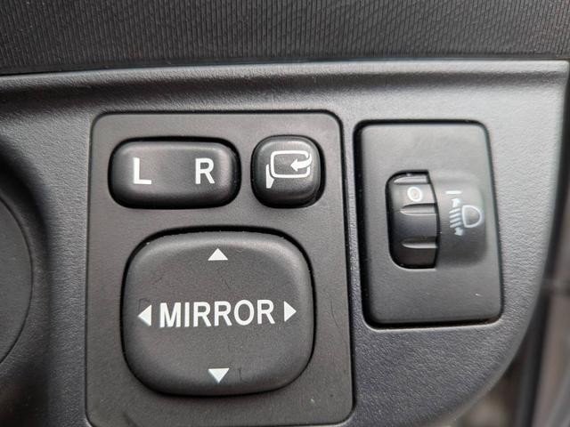 0541751A30260904W02407.jpg