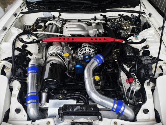 0540388A30260603W00105.jpg