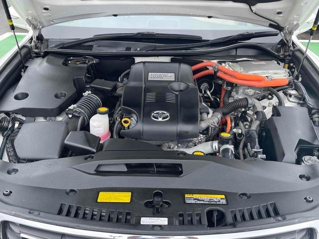 0201924A30260628W00219.jpg