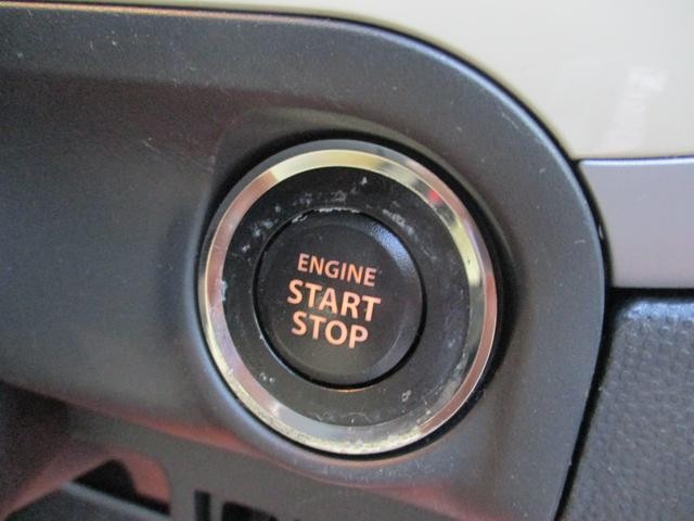 9030967A30261022W00117.jpg