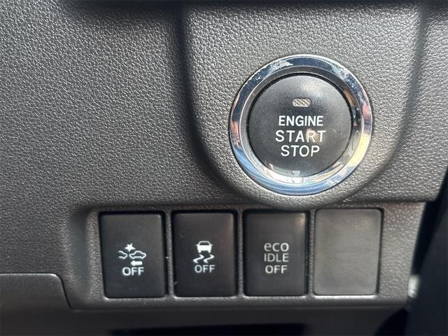 0403140A30260819W00105.jpg