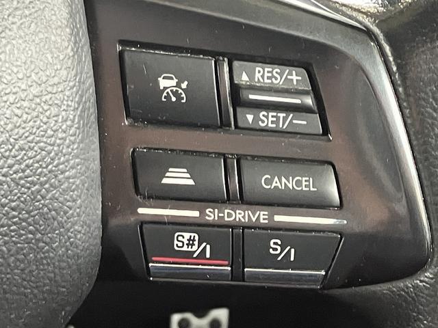 0208546A30260605W00212.jpg
