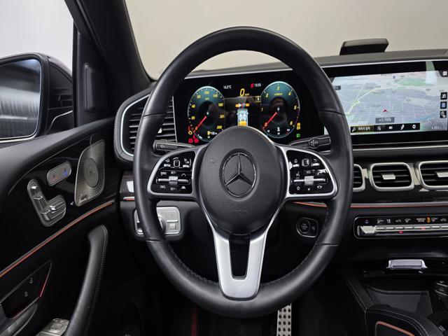e195d1300e39a77789bf1af2e1dc3c37.jpeg
