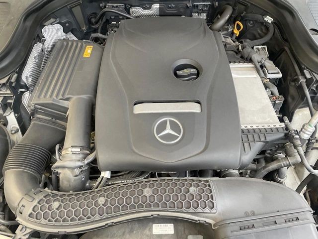 e8f932b84b7069a2e52d2d82df416e81.jpg