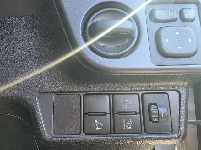 0206696A30261002W00105.jpg