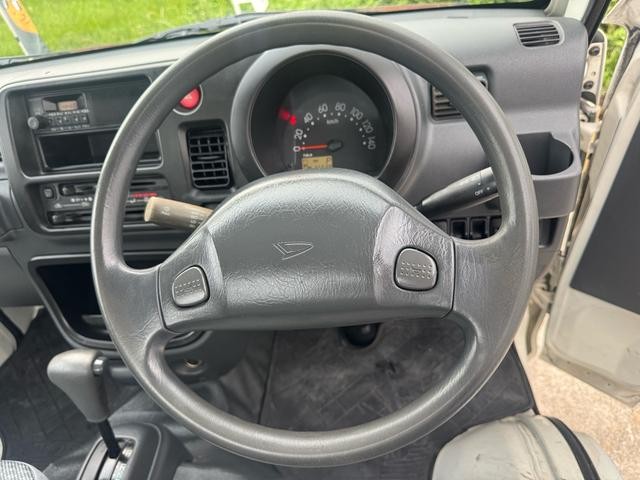 0704367A30260921W00112.jpg