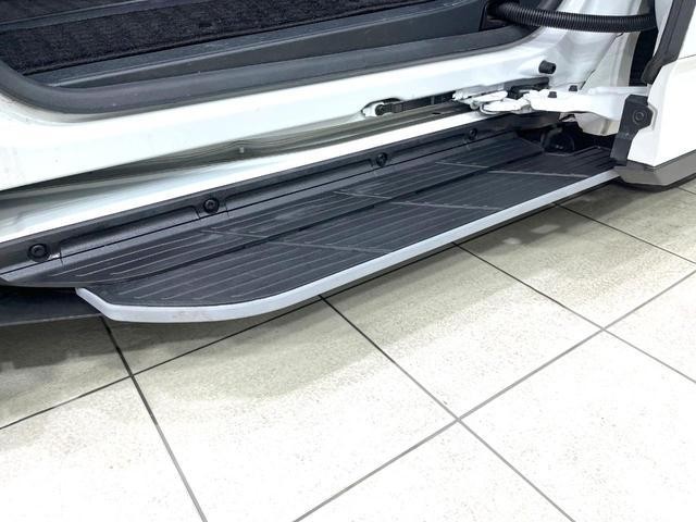 26557695_carP_l_10.jpg