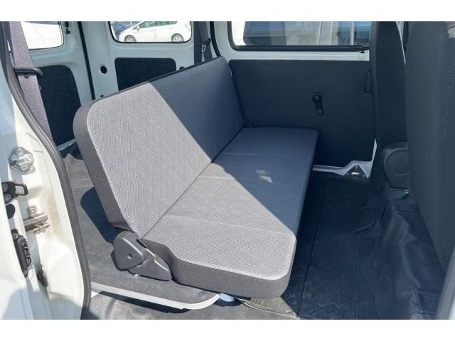 26278374_carP_l_10.jpg