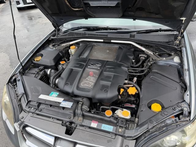 0209397A30260906W00117.jpg
