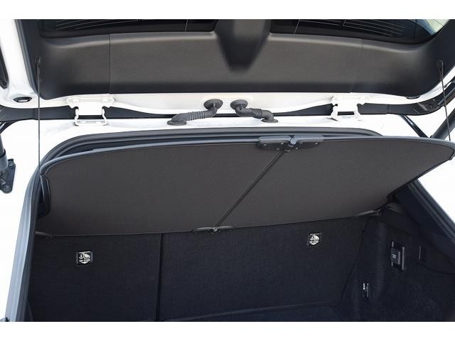 0705709A30261002W00111.jpg