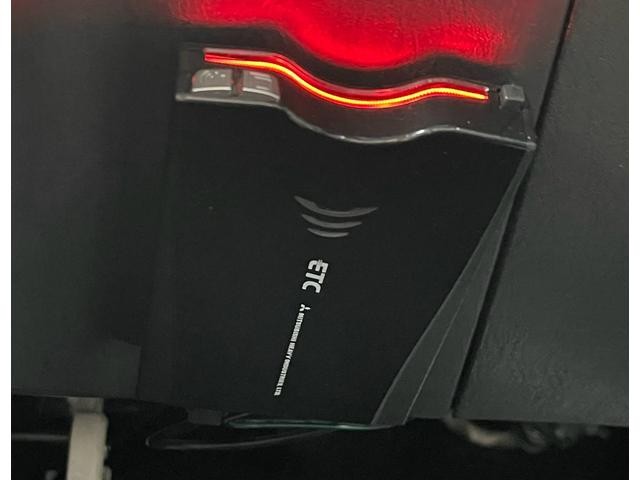 0302270A30260902W00106.jpg