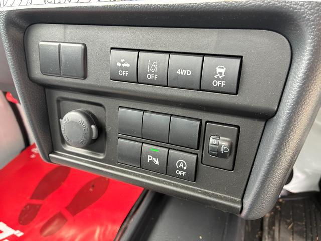 0707796A30260501W00118.jpg