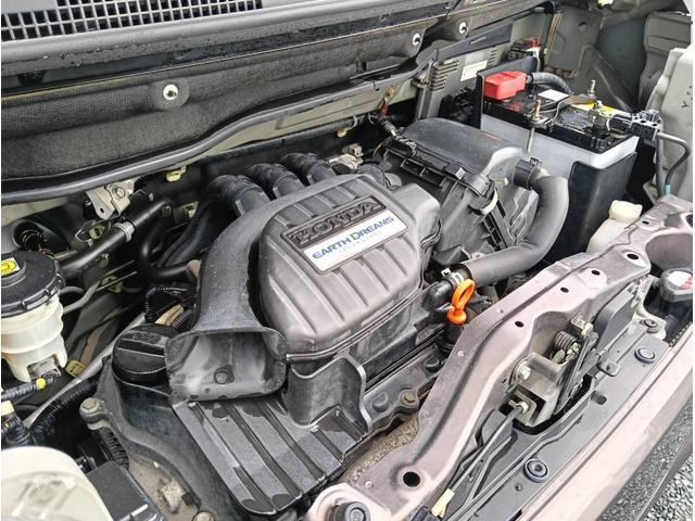 0601570A30260929W00112.jpg