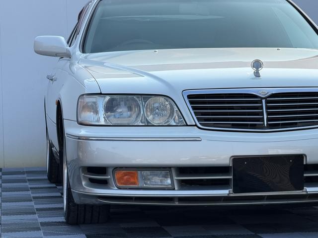 0540491A30260721W00213.jpg