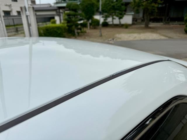 0508442A30260729W00114.jpg