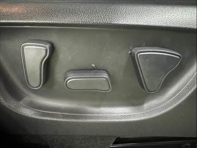 0208503A20260928D00406.jpg