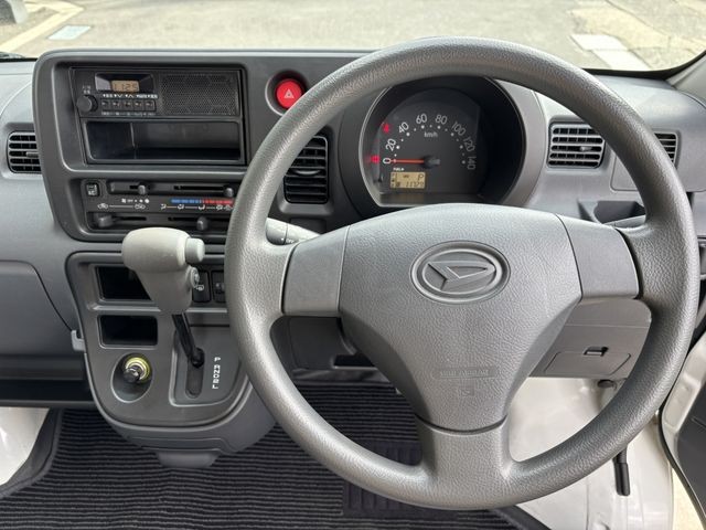 9e49f7d20ec4571f220f22fca0566328.jpg