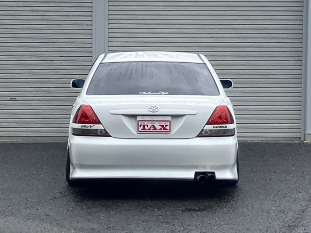 26902407_carP_l_11.jpg