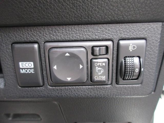 0404186A30260915W00119.jpg