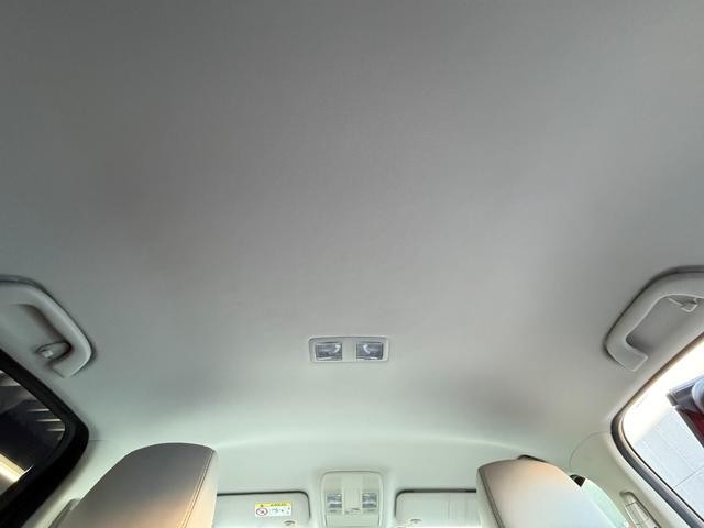 0704304A30261003W00303.jpg
