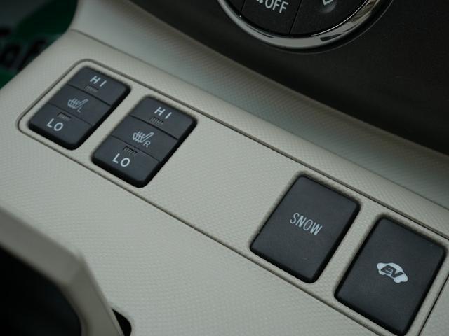 0303693A30260607W00511.jpg