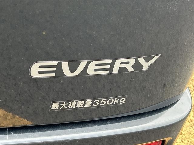 0404257A30260724W00417.jpg