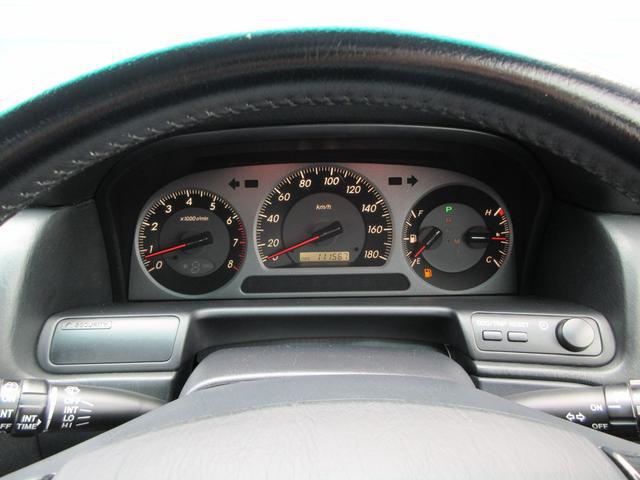 0541821A30260521W00112.jpg