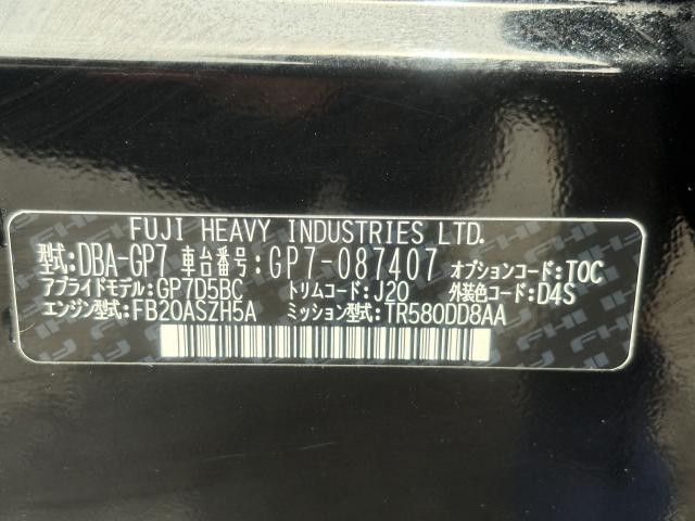 26577624_carP_l_3.jpg