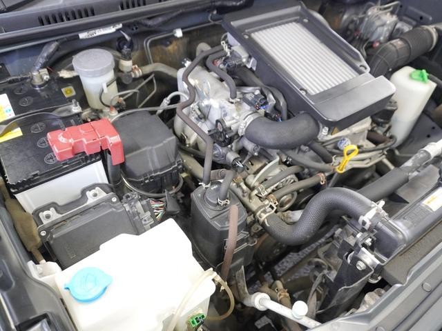 0580569A30260811W00109.jpg