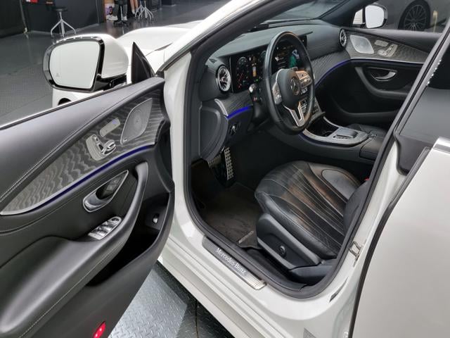 0a779d366afa3e4102205d77d7aada81.jpeg