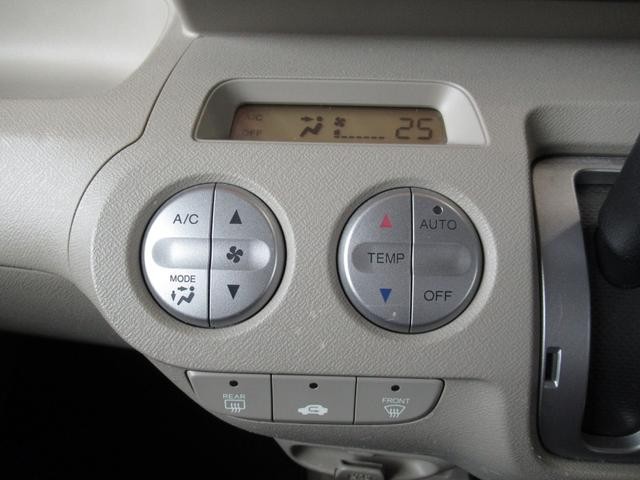 0601003A30260809W00203.jpg