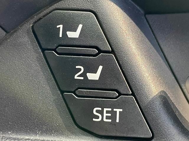 0208369A20261013D00205.jpg