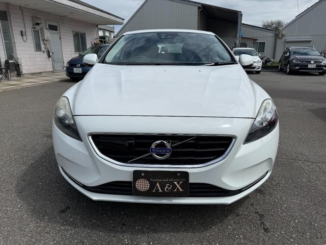 0404042A30260919W00211.jpg