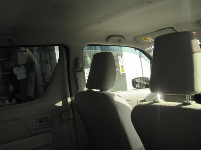 1101641A30261016W00309.jpg
